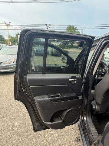 used 2015 Jeep Compass car, priced at $4,107