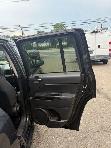 used 2015 Jeep Compass car, priced at $4,107