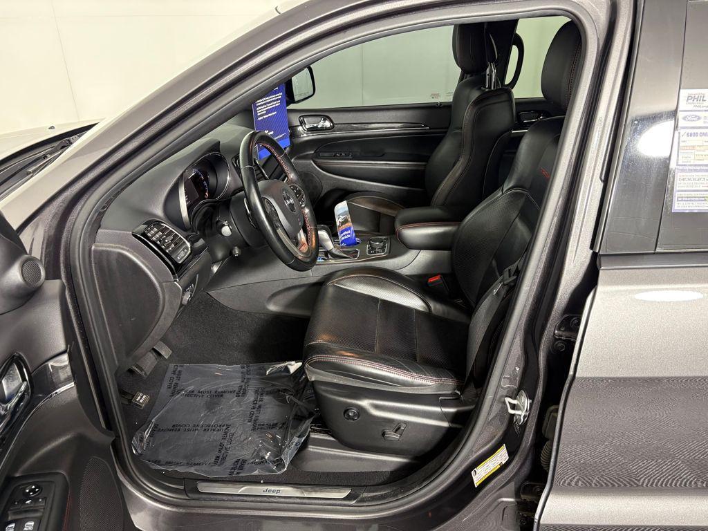 used 2021 Jeep Grand Cherokee car, priced at $29,999