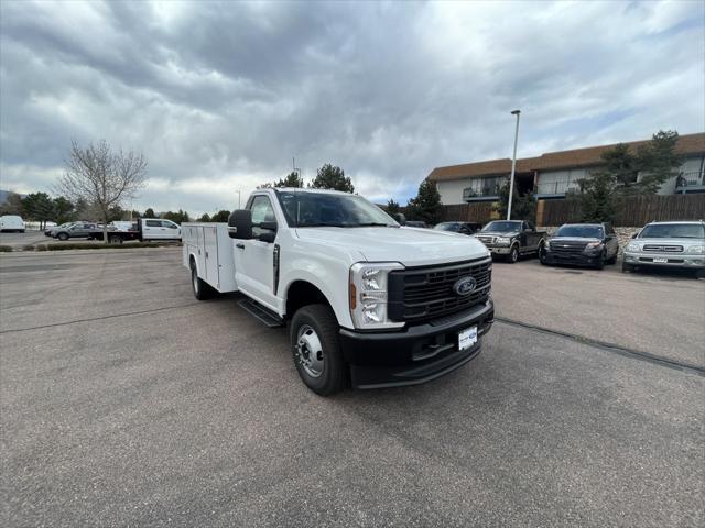 new 2025 Ford F-350 car, priced at $77,062