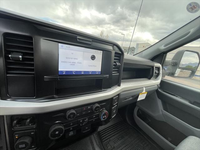 new 2025 Ford F-350 car, priced at $77,062