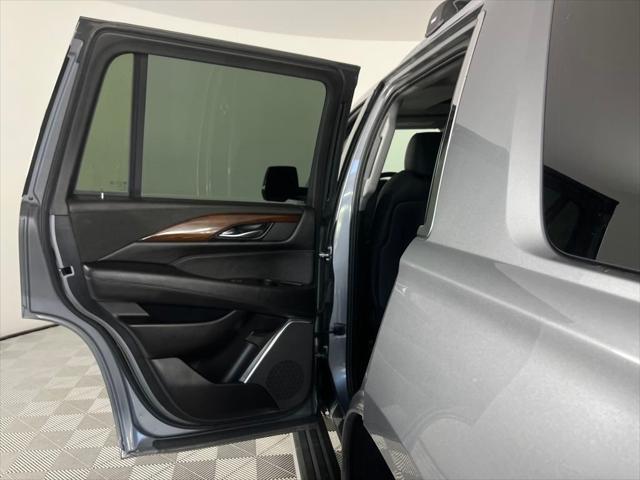 used 2020 Cadillac Escalade car, priced at $39,995