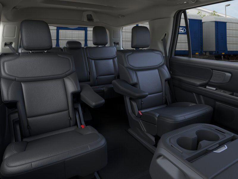 new 2025 Ford Expedition car, priced at $79,995