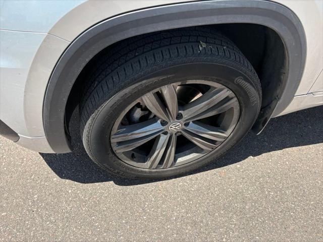 used 2018 Volkswagen Atlas car, priced at $20,495