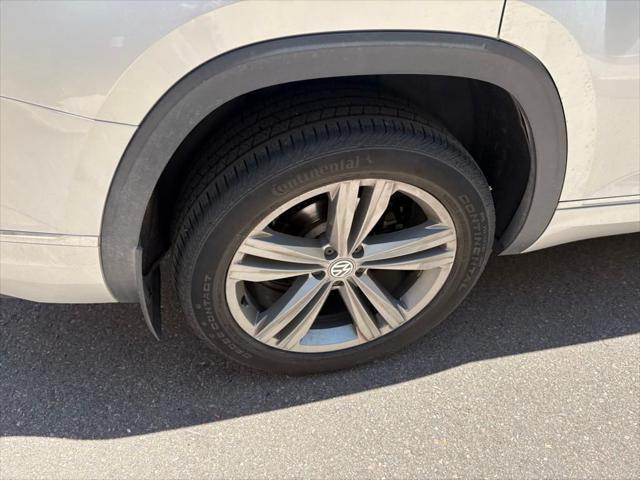used 2018 Volkswagen Atlas car, priced at $20,495