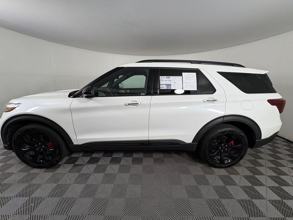 used 2024 Ford Explorer car, priced at $48,495