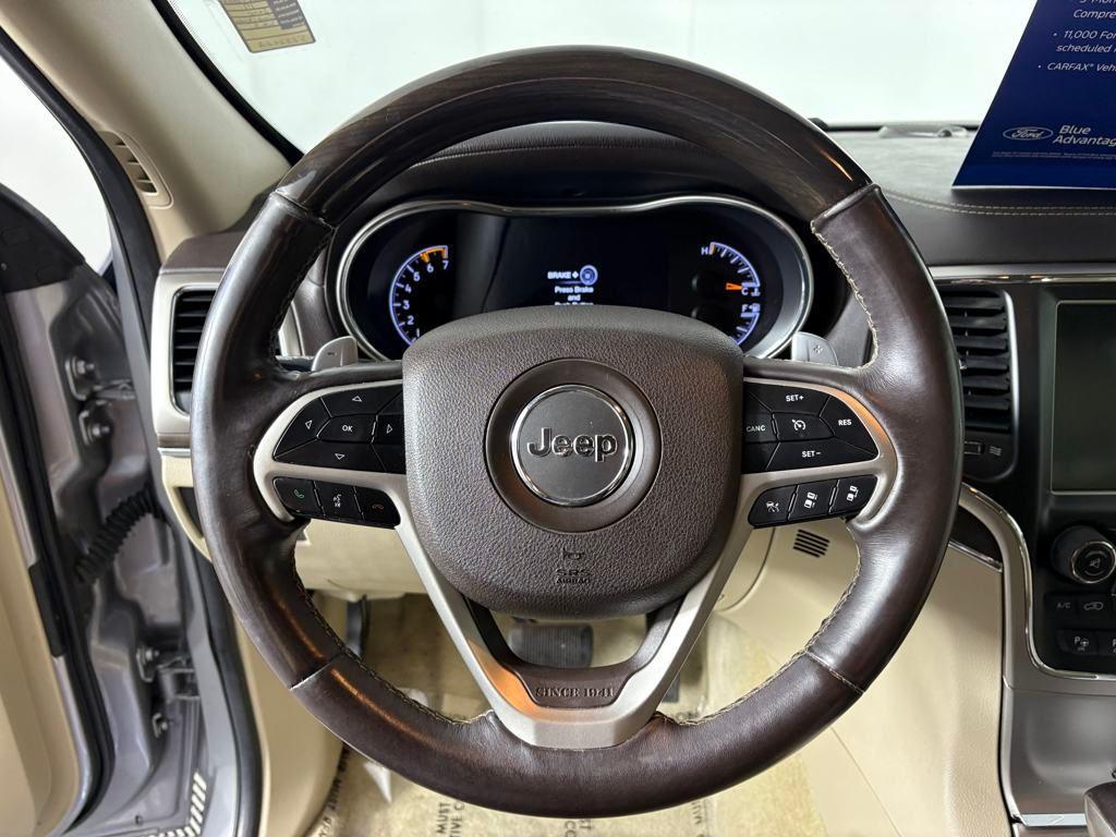used 2017 Jeep Grand Cherokee car, priced at $17,299