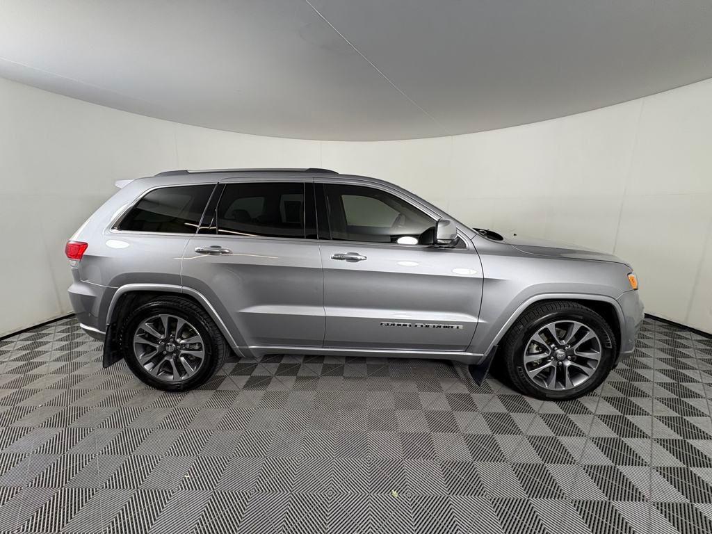 used 2017 Jeep Grand Cherokee car, priced at $17,299