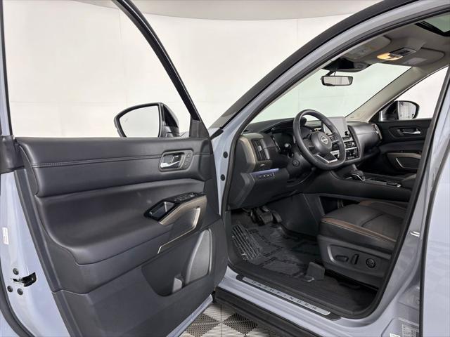 used 2025 Nissan Pathfinder car, priced at $50,995