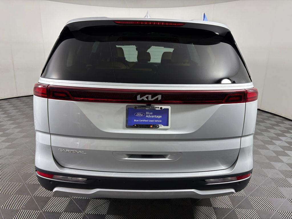 used 2023 Kia Carnival car, priced at $30,995