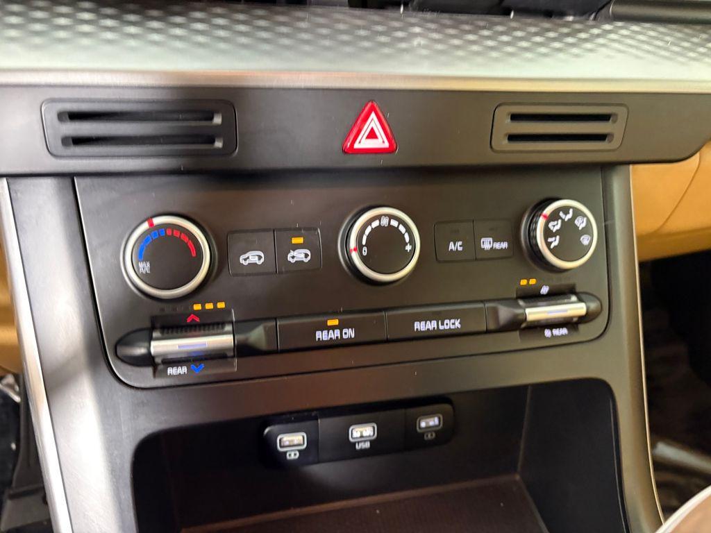 used 2023 Kia Carnival car, priced at $30,995