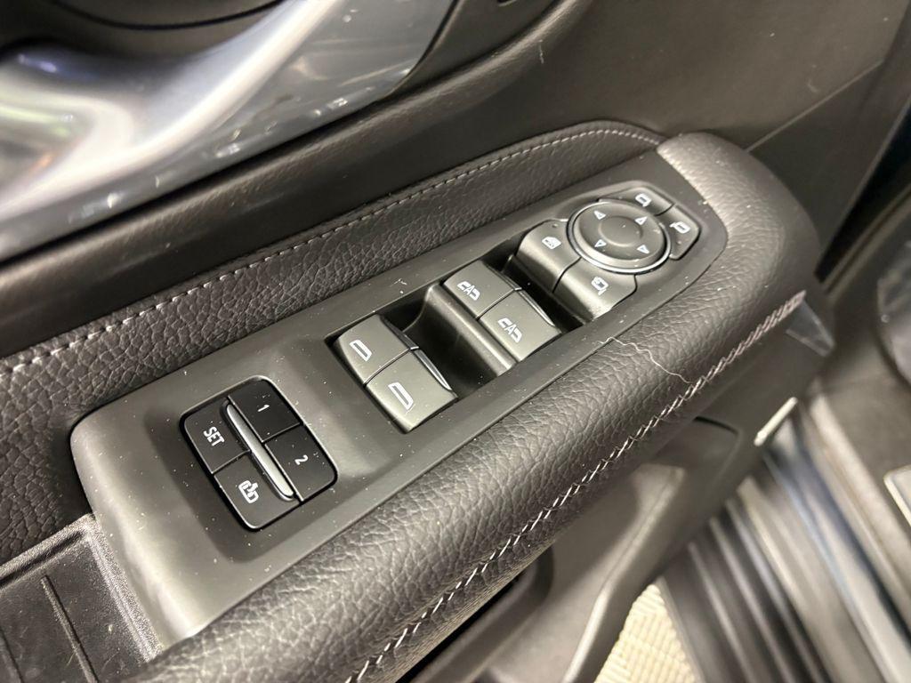 used 2021 GMC Yukon car, priced at $49,995