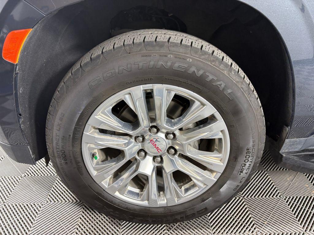 used 2021 GMC Yukon car, priced at $49,995