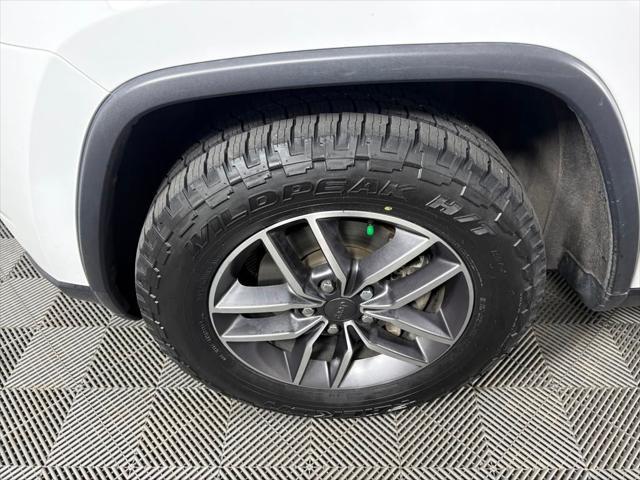 used 2020 Jeep Grand Cherokee car, priced at $20,995
