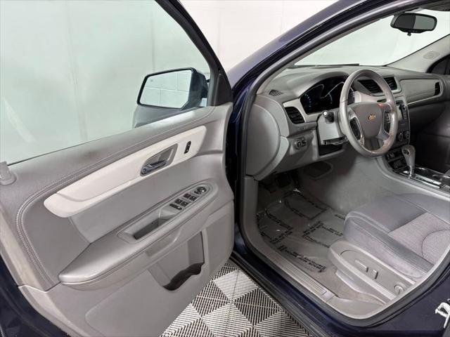 used 2016 Chevrolet Traverse car, priced at $9,895