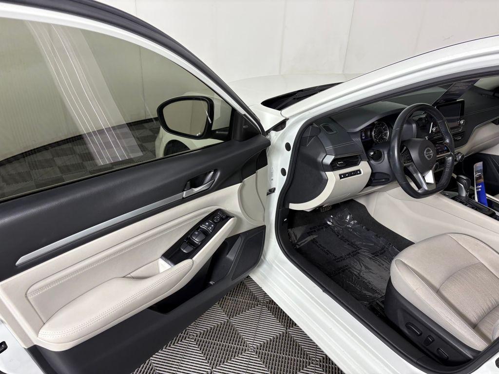 used 2022 Nissan Altima car, priced at $19,995