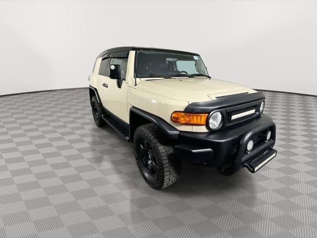 used 2008 Toyota FJ Cruiser car, priced at $15,995