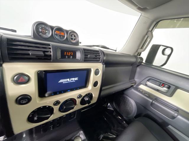 used 2008 Toyota FJ Cruiser car, priced at $15,995