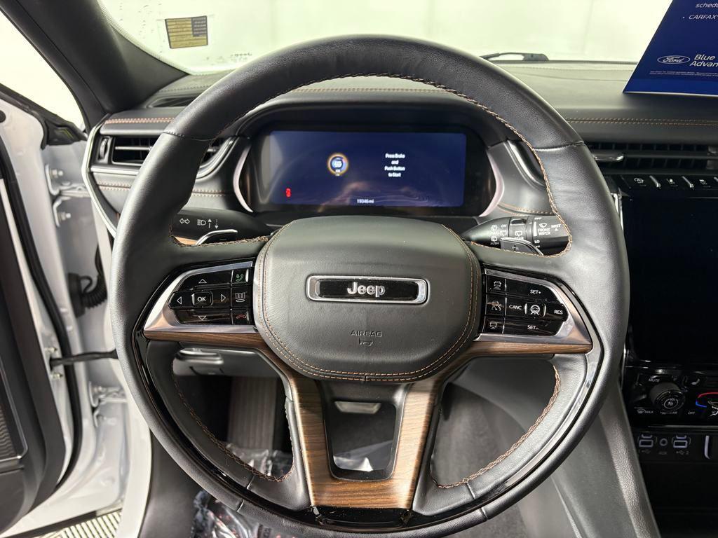 used 2024 Jeep Grand Cherokee car, priced at $50,995