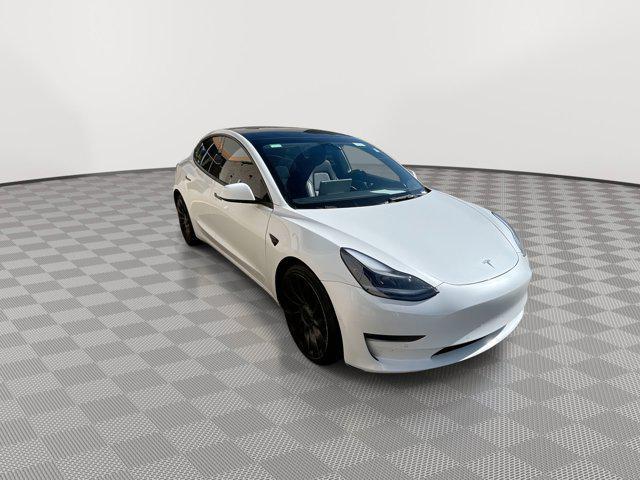 used 2022 Tesla Model 3 car, priced at $30,995