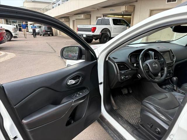 used 2019 Jeep Cherokee car, priced at $17,995