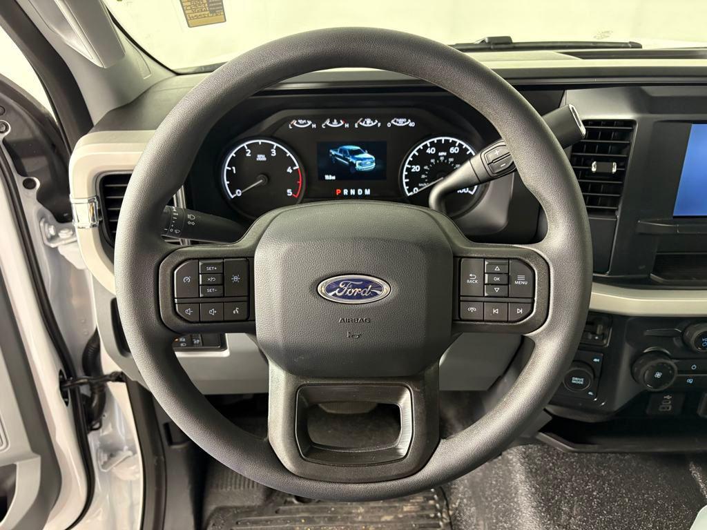 new 2025 Ford F-350 car, priced at $81,423