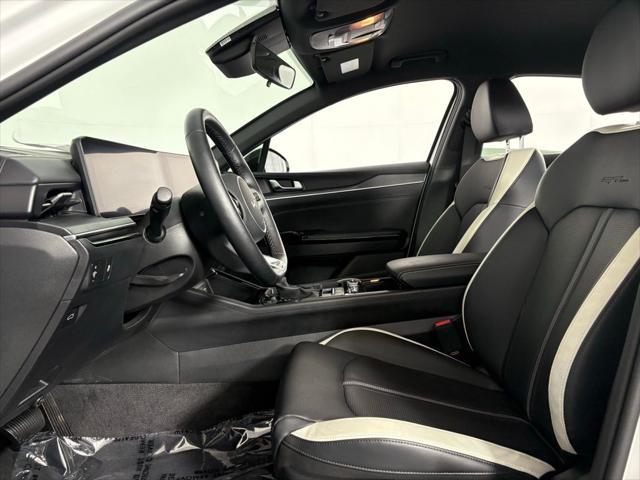 used 2025 Kia K5 car, priced at $30,999