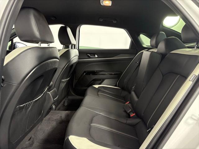 used 2025 Kia K5 car, priced at $30,999
