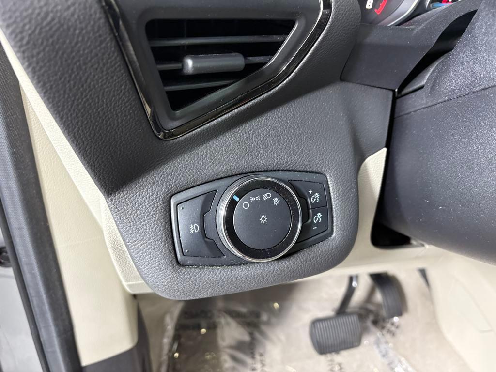 used 2014 Ford Escape car, priced at $13,495