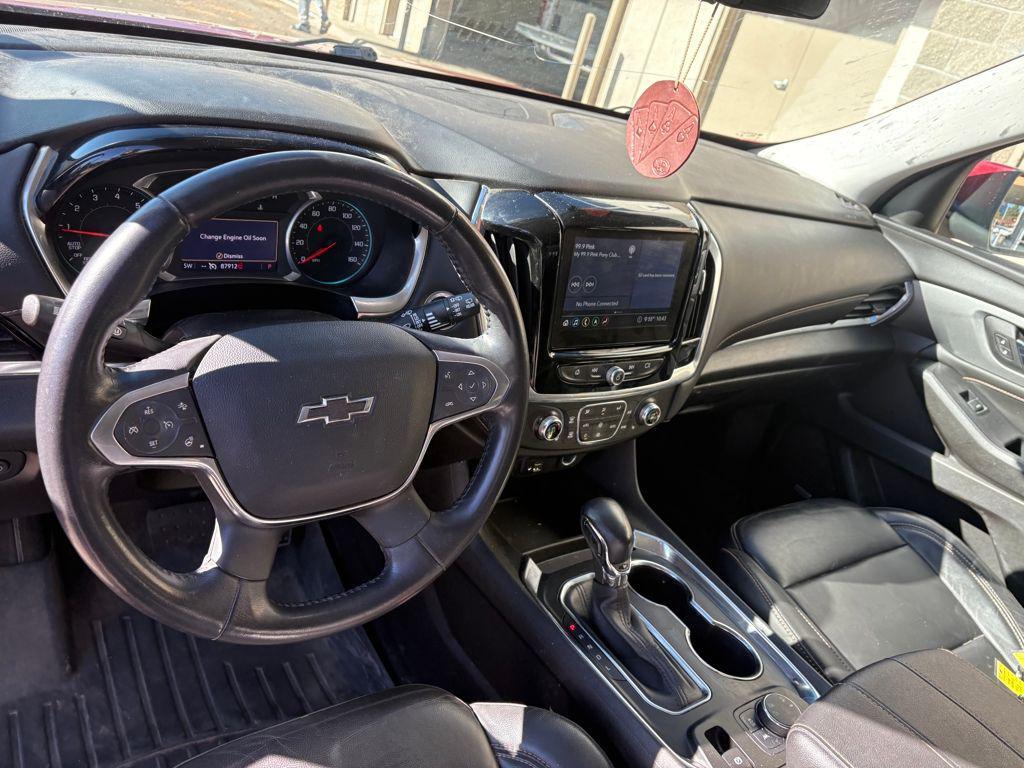 used 2021 Chevrolet Traverse car, priced at $27,995