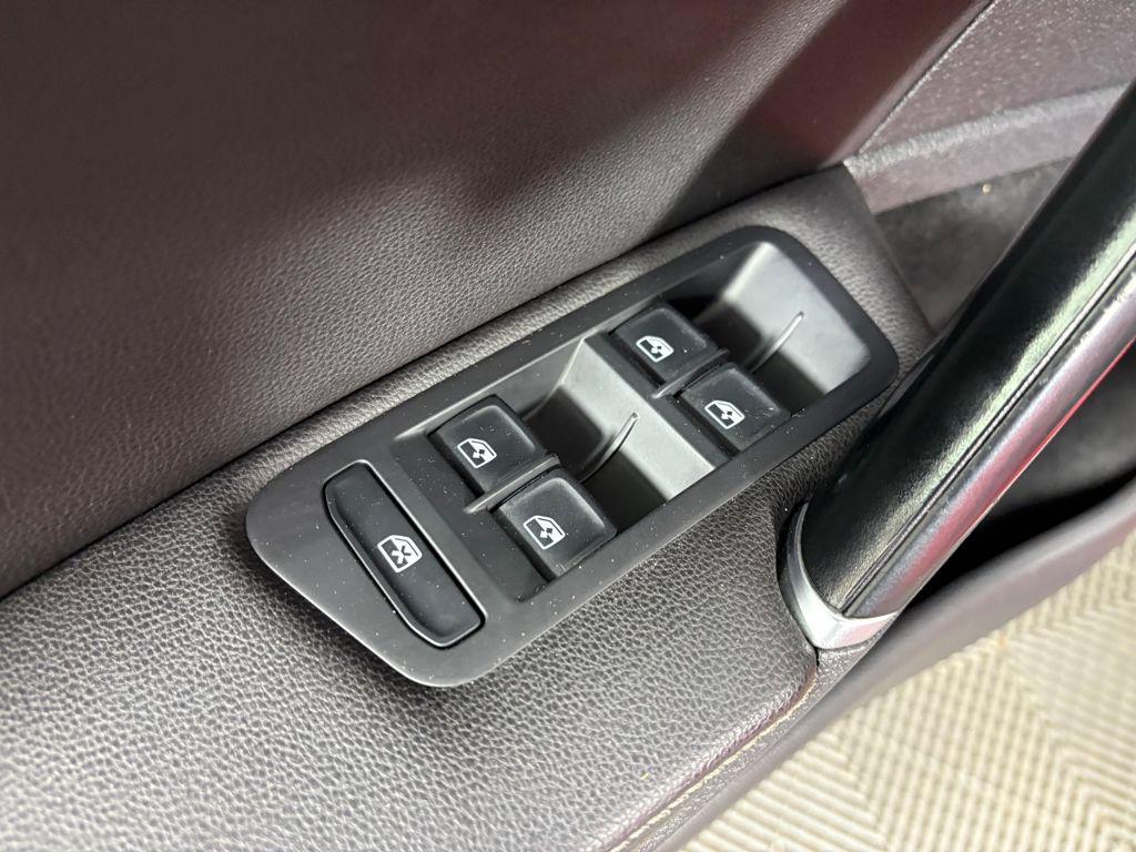 used 2019 Volkswagen Golf Alltrack car, priced at $19,995