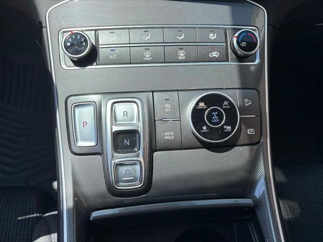 used 2022 Hyundai Santa Fe car, priced at $19,995
