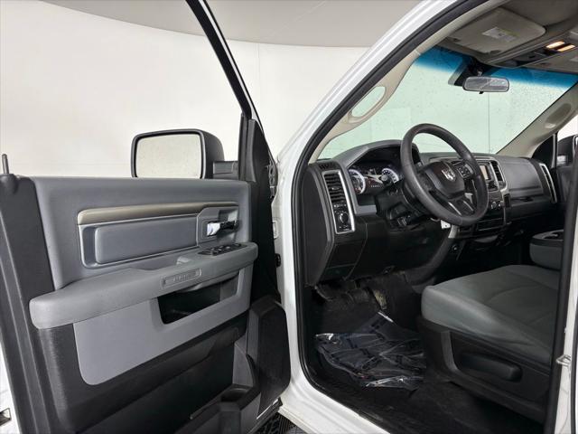 used 2020 Ram 1500 Classic car, priced at $26,995