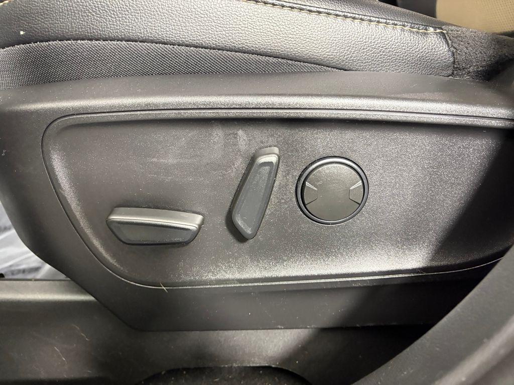 used 2022 Ford Escape car, priced at $24,899