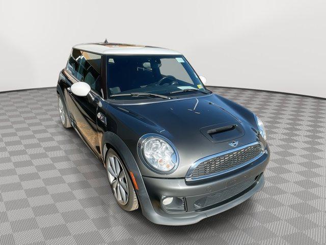 used 2013 MINI Hardtop car, priced at $11,995