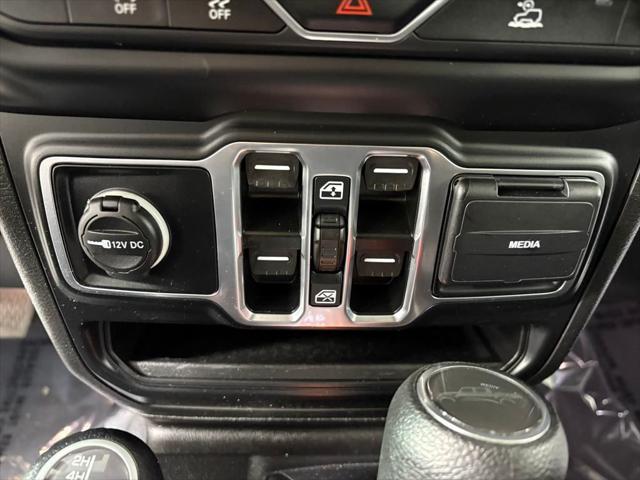used 2023 Jeep Gladiator car, priced at $32,499