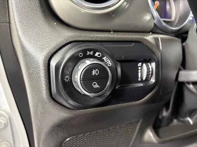 used 2023 Jeep Gladiator car, priced at $32,499