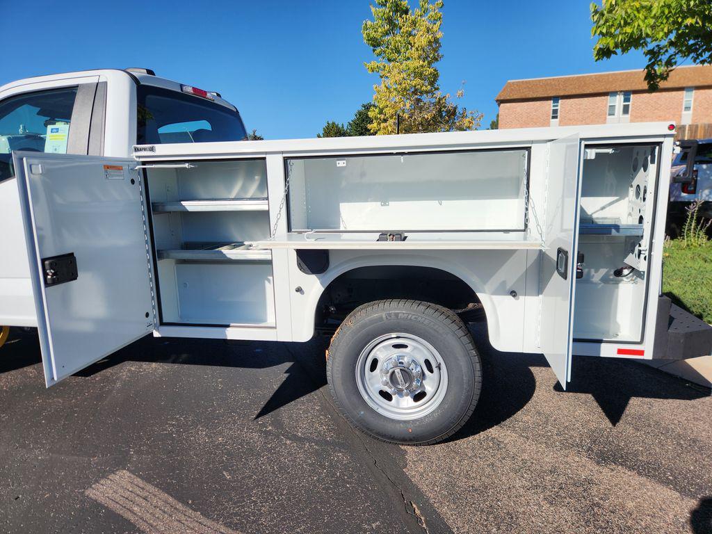 new 2025 Ford F-250 car, priced at $63,311