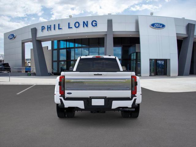 new 2025 Ford F-450 car, priced at $114,305