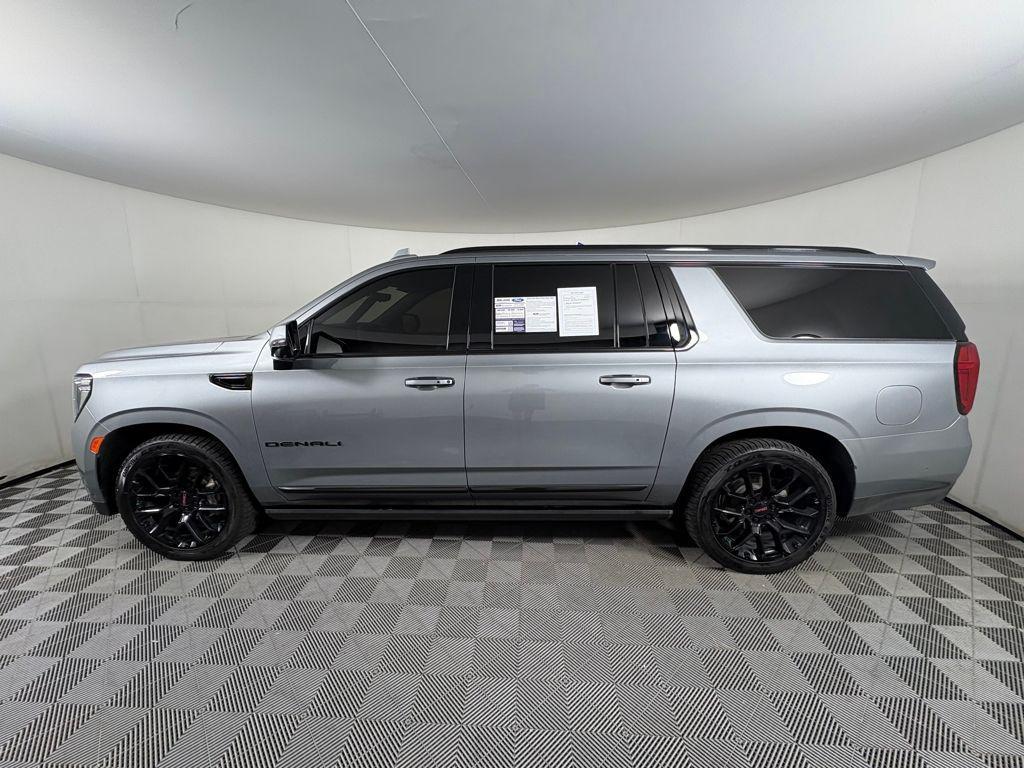 used 2023 GMC Yukon XL car, priced at $61,995