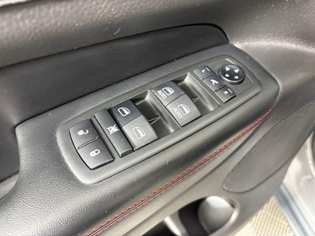 used 2019 Jeep Grand Cherokee car, priced at $22,495