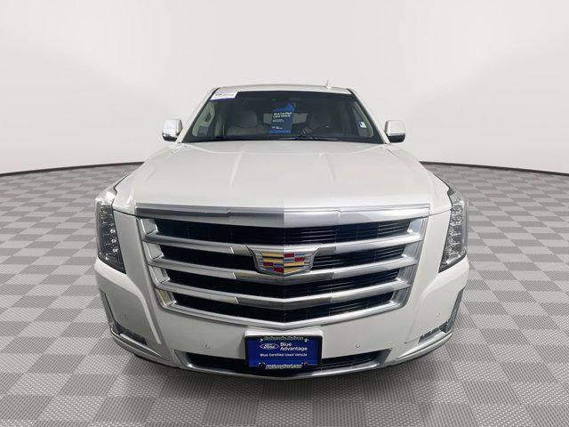 used 2020 Cadillac Escalade car, priced at $39,995