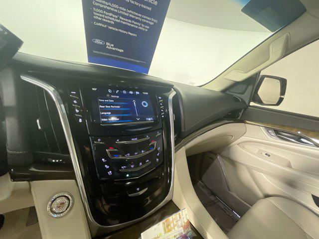 used 2020 Cadillac Escalade car, priced at $39,995