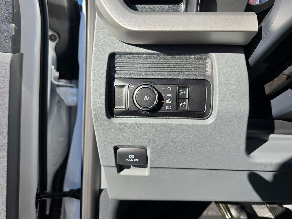 new 2025 Ford F-250 car, priced at $63,311
