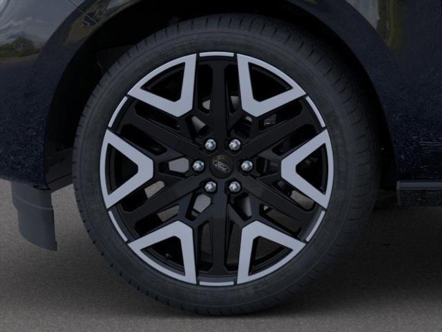 new 2025 Ford Expedition Max car, priced at $93,590