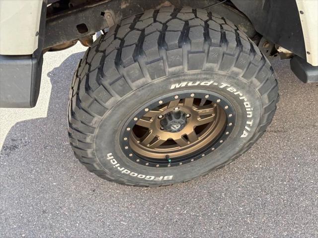 used 2015 Jeep Wrangler Unlimited car, priced at $19,495