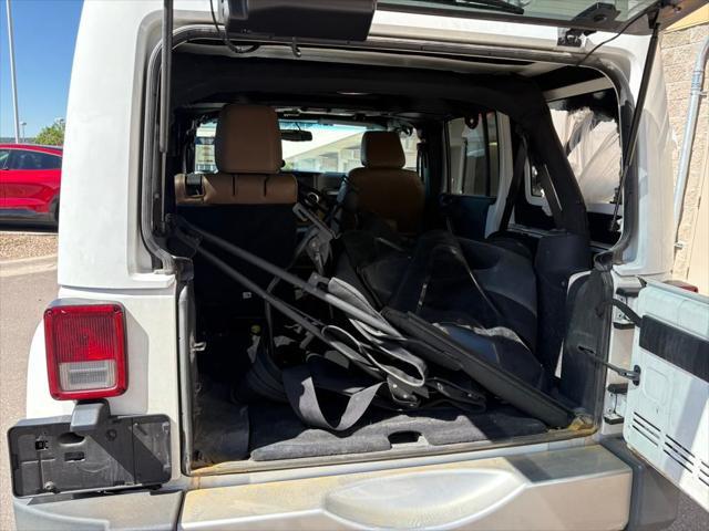 used 2015 Jeep Wrangler Unlimited car, priced at $19,495