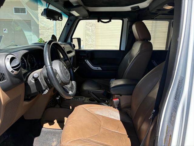 used 2015 Jeep Wrangler Unlimited car, priced at $19,495