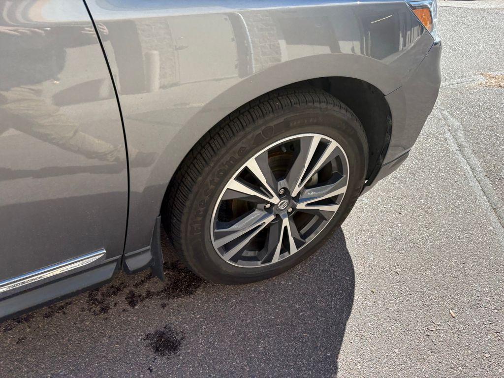 used 2020 Nissan Pathfinder car, priced at $17,995