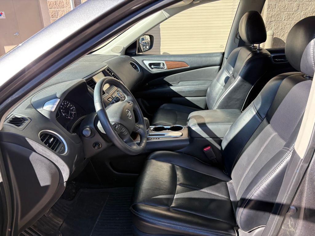 used 2020 Nissan Pathfinder car, priced at $17,995